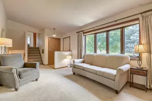 383 Belmont Ln E, Maplewood, MN 55117 - Photo 5