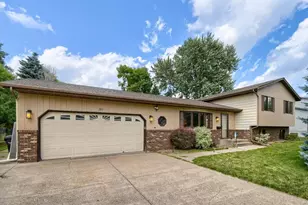 383 Belmont Ln E, Maplewood, MN 55117 - Photo 1