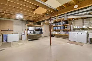 383 Belmont Ln E, Maplewood, MN 55117 - Photo 23