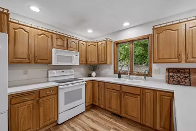 2308 Brooks Avenue, Red Wing, MN 55066 - Photo 9
