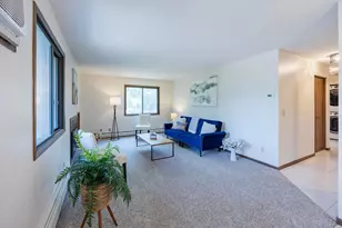 7501 W 101st St, Bloomington, MN 55438 - Photo 19