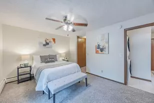 7501 W 101st St, Bloomington, MN 55438 - Photo 25