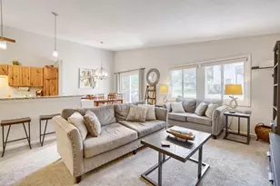 6130 Creek View Trail, Minnetonka, MN 55345 - Photo 11