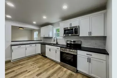 1110 S Washington Avenue, Saint Peter, MN 56082 - Photo 9