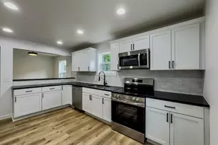1110 S Washington Ave, Saint Peter, MN 56082 - Photo 9