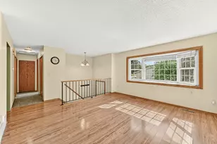 2444 Melody St SE, Rochester, MN 55904 - Photo 5