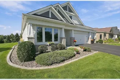 8620 Irving Circle N, Lake Elmo, MN 55042 - Photo 3