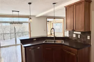 2526 Waterfall Way NW, Prior Lake, MN 55372 - Photo 5
