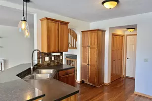 2526 Waterfall Way NW, Prior Lake, MN 55372 - Photo 3