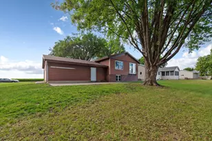 1114 10th St, Gaylord, MN 55334 - Photo 33