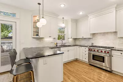 2504 Humboldt Avenue S, Minneapolis, MN 55405 - Photo 11