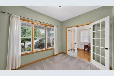 3655 Stone Point Drive NE, Rochester, MN 55906 - Photo 7