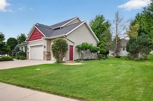 3655 Stone Point Dr NE, Rochester, MN 55906 - Photo 3
