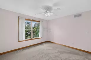 3655 Stone Point Dr NE, Rochester, MN 55906 - Photo 27
