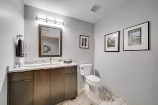 1240 S 2nd St, Minneapolis, MN 55415 - Photo 37