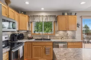 152 Sylla St, River Falls, WI 54022 - Photo 17