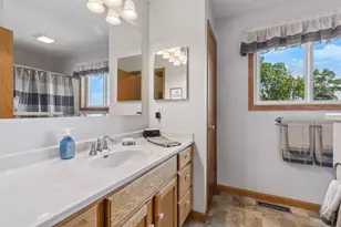 152 Sylla St, River Falls, WI 54022 - Photo 29