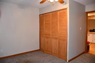 321 Tindolph Ave N, Thief River Falls, MN 56701 - Photo 9