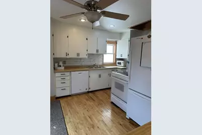 321 Tindolph Avenue N, Thief River Falls, MN 56701 - Photo 13