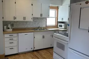 321 Tindolph Ave N, Thief River Falls, MN 56701 - Photo 13