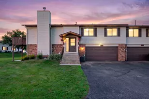 3837 Gershwin Ave N, Oakdale, MN 55128 - Photo 1