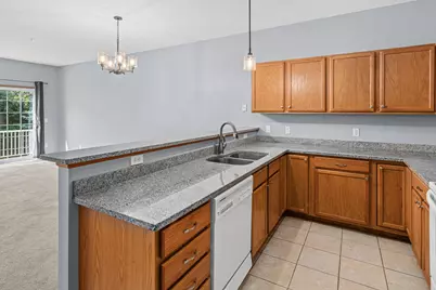652 Willoughby Way W, Minnetonka, MN 55305 - Photo 9