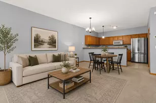 652 Willoughby Way W, Minnetonka, MN 55305 - Photo 5