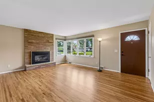 5821 5th St NE, Fridley, MN 55432 - Photo 3