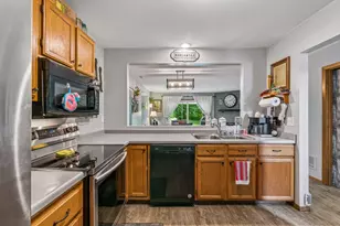 3030 Shields Dr, Eagan, MN 55121 - Photo 5