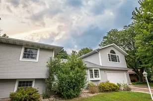 225 Country Club Dr, Lewiston, MN 55952 - Photo 5