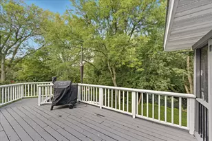 5512 Hillside Ct, Edina, MN 55439 - Photo 11