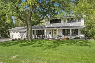 5512 Hillside Ct, Edina, MN 55439 - Photo 99