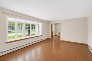 5512 Hillside Ct, Edina, MN 55439 - Photo 25