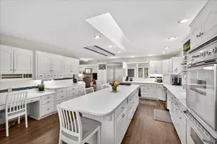 5512 Hillside Ct, Edina, MN 55439 - Photo 33