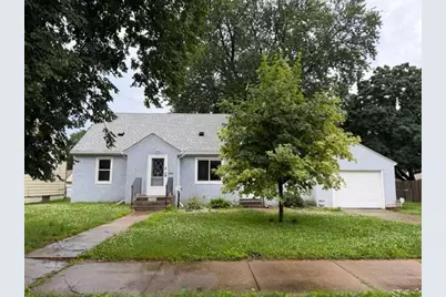 132 Richmond Street E, South Saint Paul, MN 55075 - Photo 1