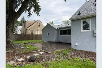 132 Richmond Street E, South Saint Paul, MN 55075 - Photo 5