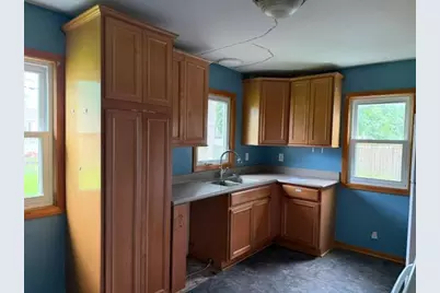 132 Richmond Street E, South Saint Paul, MN 55075 - Photo 9