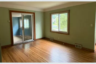 132 Richmond Street E, South Saint Paul, MN 55075 - Photo 7