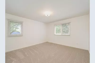 15208 Crown Drive, Minnetonka, MN 55345 - Photo 37