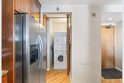 401 S 1st Street #1023, Minneapolis, MN 55401 - Photo 25