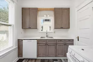3944 Oakland Ave, Minneapolis, MN 55407 - Photo 15