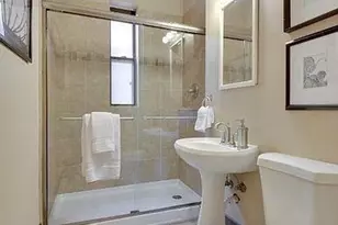 605 S 9th St, Minneapolis, MN 55404 - Photo 7