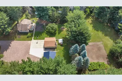 5212 185th Avenue NE, Wyoming, MN 55092 - Photo 3