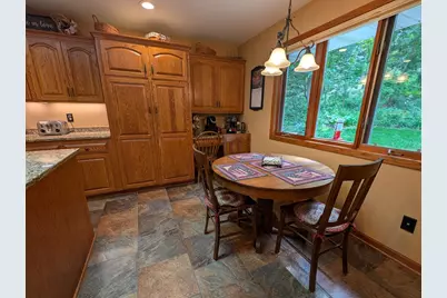 6821 Mesabi Court NW, Rochester, MN 55901 - Photo 9