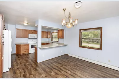 706 W Stanton Avenue, Fergus Falls, MN 56537 - Photo 11