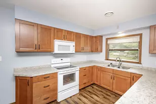 706 W Stanton Ave, Fergus Falls, MN 56537 - Photo 15