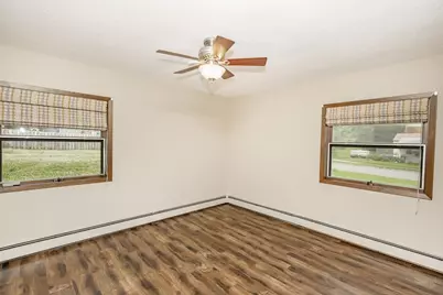 706 W Stanton Avenue, Fergus Falls, MN 56537 - Photo 19