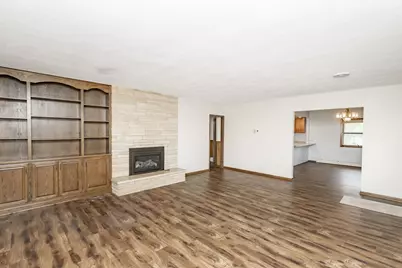 706 W Stanton Avenue, Fergus Falls, MN 56537 - Photo 9