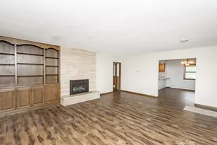 706 W Stanton Ave, Fergus Falls, MN 56537 - Photo 9