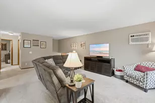 1407 Meadowlark Ln, New Richmond, WI 54017 - Photo 5